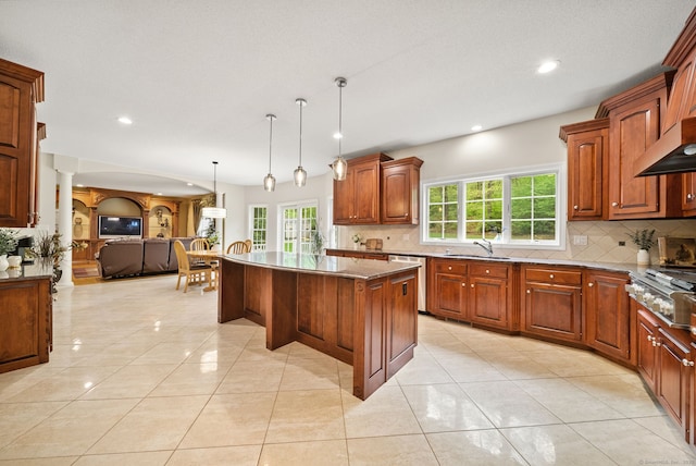 420 Winding Rdg, Southington, CT 06489 - kitchen with open floor plan, recessed lighting, backsplash, stainless steel appliances, and stone countertops