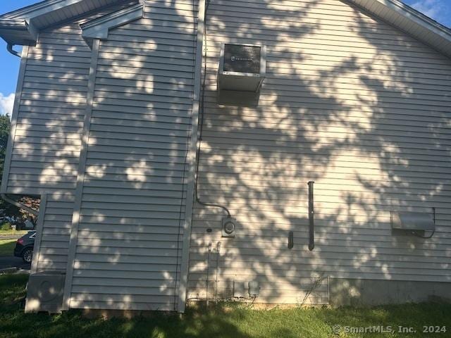 view of side of home