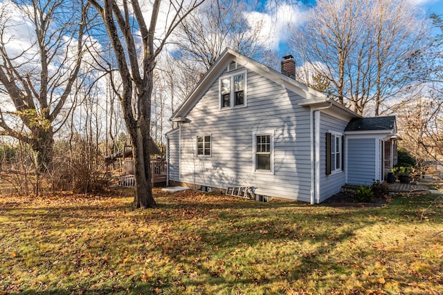 48 Jerusalem Hl, Trumbull, CT 06611 - view of side of property with a lawn and a chimney