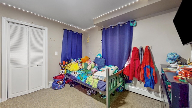 bedroom featuring carpet flooring