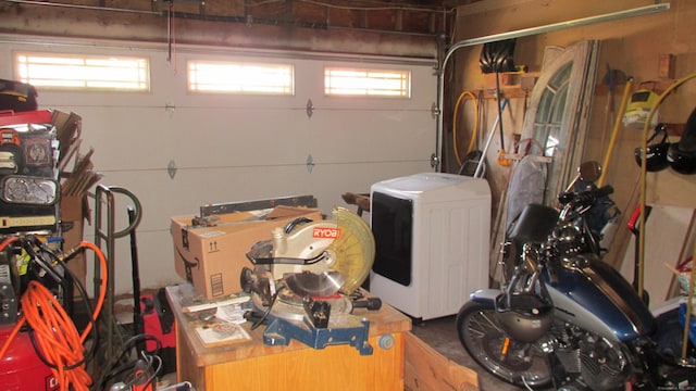 219 Forest St, East Hartford, CT 06118 - garage featuring washer / clothes dryer