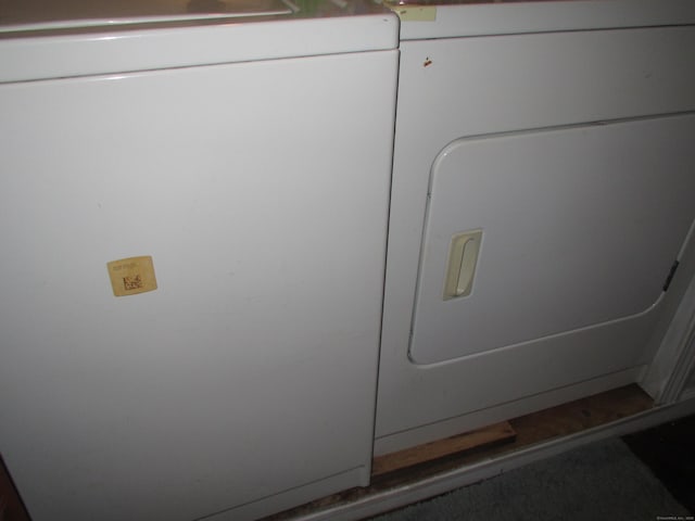 219 Forest St, East Hartford, CT 06118 - clothes washing area featuring washer / clothes dryer