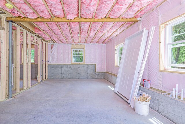 180 Tripp Hollow Rd, Brooklyn, CT 06234 - below grade area with plenty of natural light