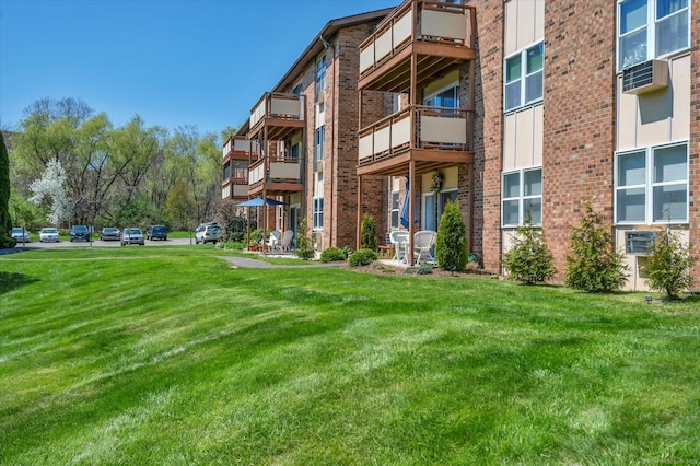 exterior space featuring a yard
