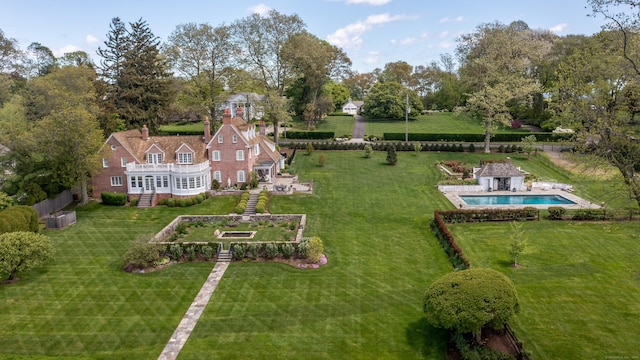 828 Sasco Hill Rd, Fairfield, CT 06824 - view of subject property featuring a pool