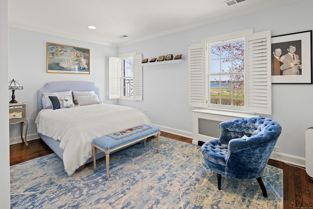 828 Sasco Hill Rd, Fairfield, CT 06824 - bedroom featuring crown molding, baseboards, radiator heating unit, wood finished floors, and recessed lighting