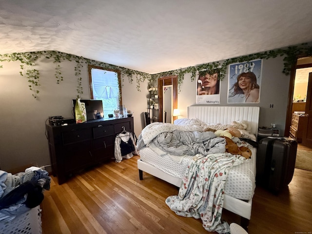 5 Hampton Rd, Enfield, CT 06082 - bedroom with wood finished floors and lofted ceiling