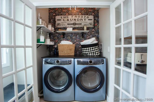 41 Stratton Forest Way, Simsbury, CT 06070 - laundry room with washer and clothes dryer