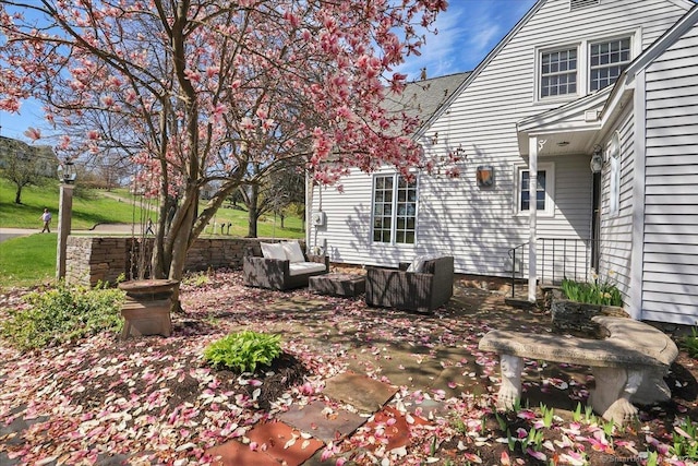 496 Foote Rd, Glastonbury, CT 06073 - exterior space featuring an outdoor hangout area