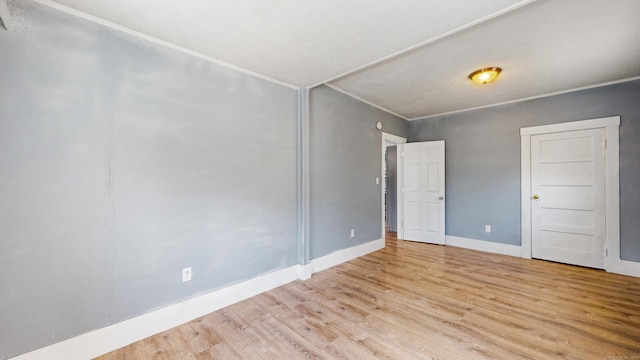 40 Penobscot St, Norwich, CT 06360 - unfurnished room with wood finished floors and baseboards