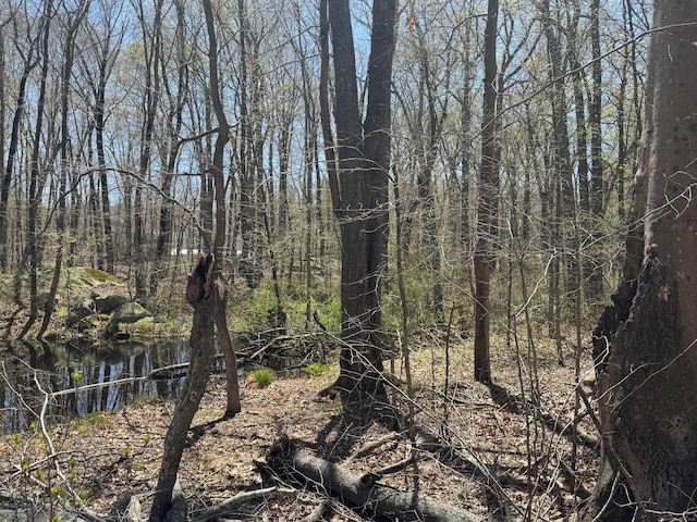 78 Airline Rd, Clinton, CT 06413