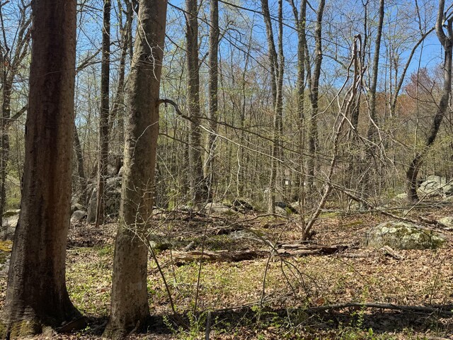 78 Airline Rd, Clinton, CT 06413