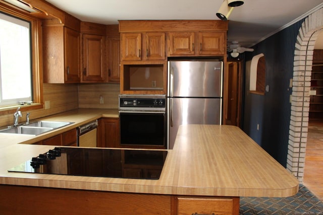 44 Old Plains Rd, Windham, CT 06226 - kitchen featuring freestanding refrigerator, oven, black electric cooktop, dishwasher, and a sink