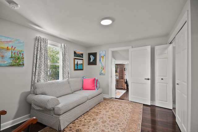 187 Sport Hill Rd, Easton, CT 06612 - living area featuring dark wood-style flooring and baseboards