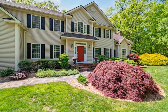 24 Scott Rd, Oxford, CT 06478 - view of front facade with a front lawn