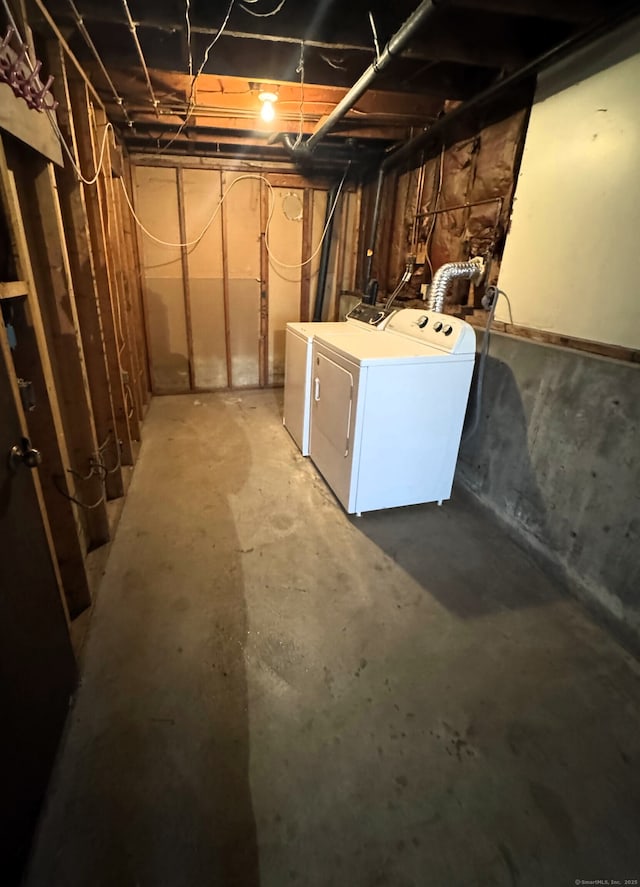 653 Andrew Mountain Rd, Naugatuck, CT 06770 - unfinished below grade area featuring washing machine and dryer