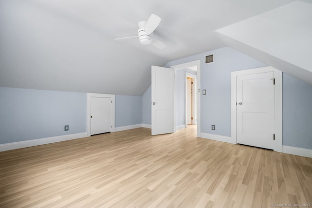 2851 Old Town Rd, Bridgeport, CT 06606 - bonus room with vaulted ceiling, light wood-style floors, and ceiling fan
