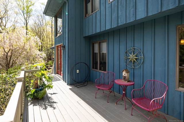 152 Brainard Hill Rd, Haddam, CT 06441 - view of wooden terrace