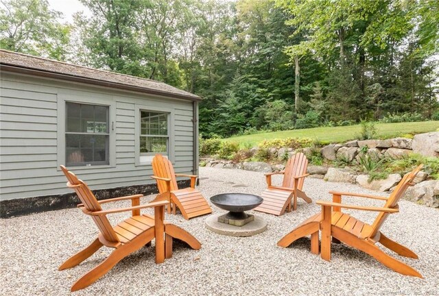 112 Easton Rd, Westport, CT 06880 - view of patio / terrace