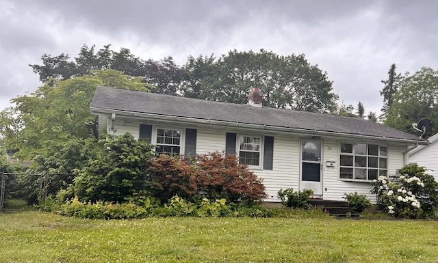 80 Village Cir, Hamden, CT 06514 - view of front facade featuring a chimney