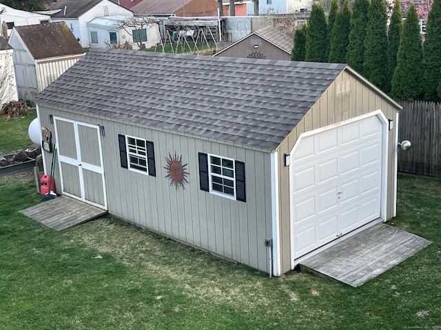 16 Catherine Dr, Wolcott, CT 06716 - garage featuring fence