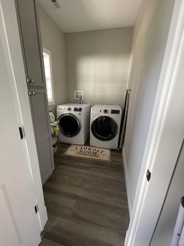 16 Catherine Dr, Wolcott, CT 06716 - laundry room featuring washing machine and clothes dryer, laundry area, visible vents, and wood finished floors
