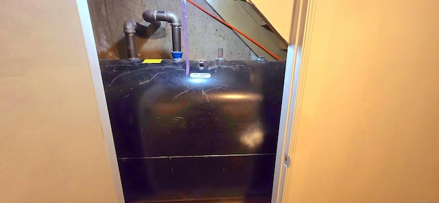 room details with heating fuel