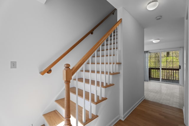 4 Davis Farm Rd, Clinton, CT 06413 - staircase with wood finished floors and baseboards