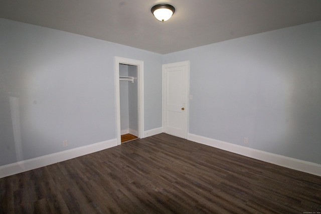 35 Clinton Ave, Middletown, CT 06457 - unfurnished room with baseboards and dark wood-style floors