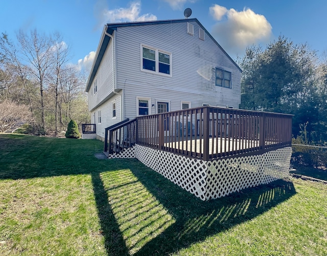 139 Downes St Unit 139, Waterbury, CT 06704 - back of property featuring a yard and a wooden deck