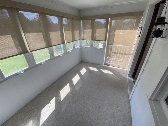 318 Billow Rd, Old Lyme, CT 06371 - unfurnished sunroom featuring a healthy amount of sunlight