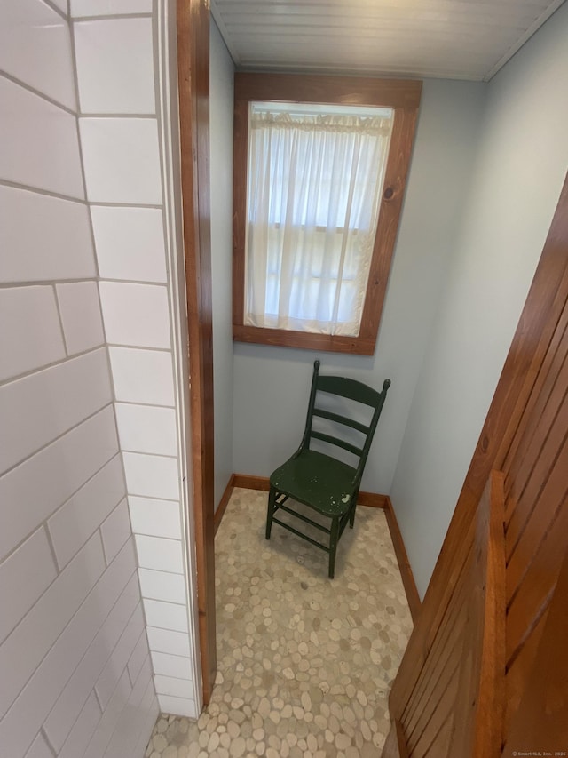 318 Billow Rd, Old Lyme, CT 06371 - living area featuring baseboards