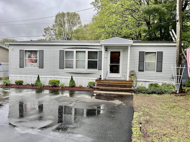 view of front of home