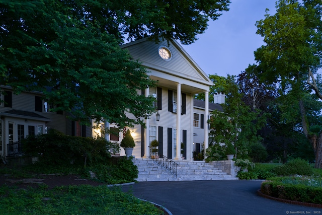 view of neoclassical / greek revival house