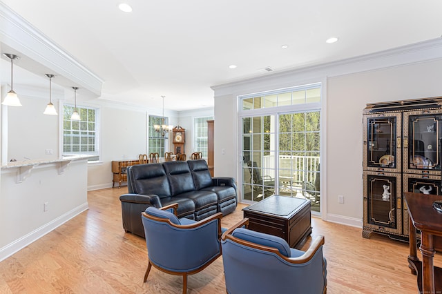 411 Brookside Ct Unit 411, Newtown, CT 06470 - living room featuring crown molding, healthy amount of natural light, light wood-style flooring, baseboards, and recessed lighting