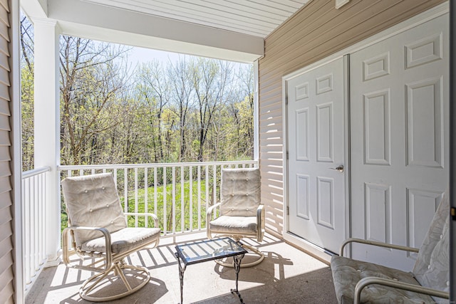 411 Brookside Ct Unit 411, Newtown, CT 06470 - balcony featuring a view of trees