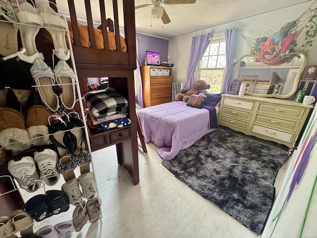 572 Forbes St, East Hartford, CT 06118 - bedroom featuring light wood-style floors, ceiling fan, and crown molding