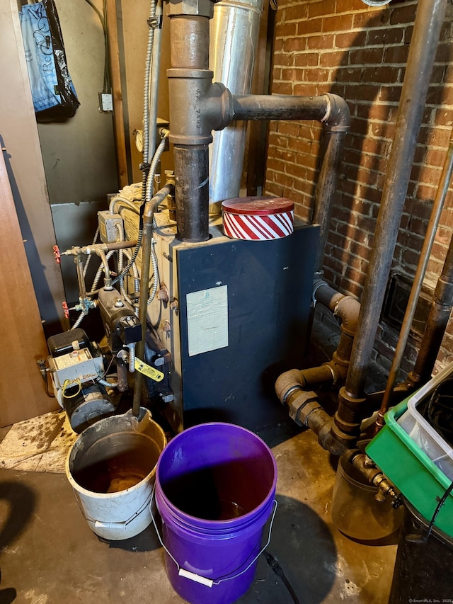 572 Forbes St, East Hartford, CT 06118 - view of utility room