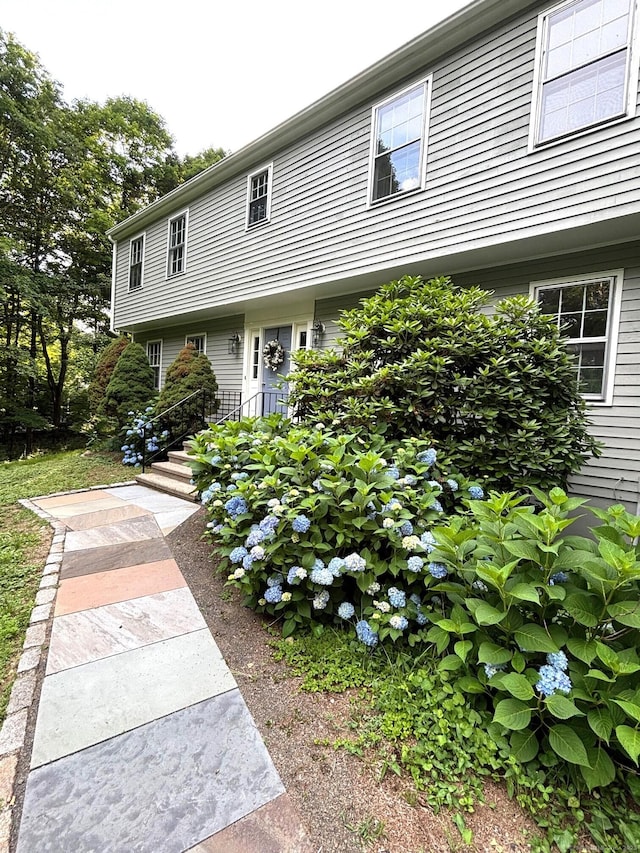 1510 Congress St, Fairfield, CT 06825 - view of colonial-style house