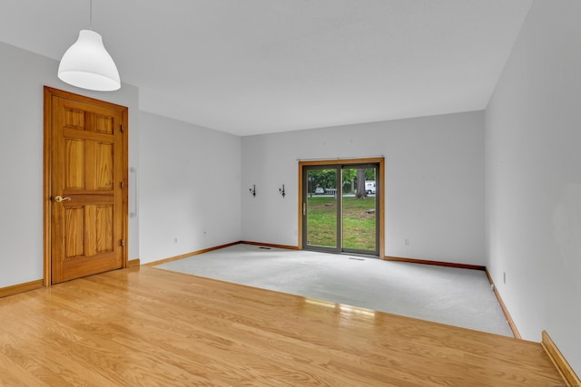 53 Cedar Knolls Dr Unit 53, Branford, CT 06405 - empty room featuring baseboards