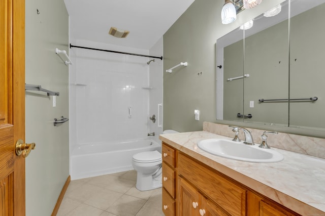 53 Cedar Knolls Dr Unit 53, Branford, CT 06405 - bathroom featuring toilet, tile patterned floors, vanity, and shower / washtub combination