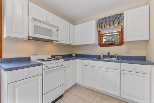 17 Glimmer Gln, East Haddam, CT 06415 - kitchen with white appliances, a sink, and dark countertops