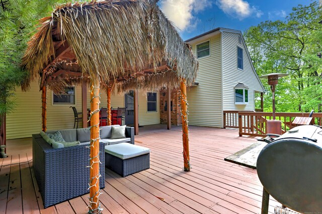 1540 Paradise Ave, Hamden, CT 06514 - deck featuring an outdoor hangout area and outdoor dining area