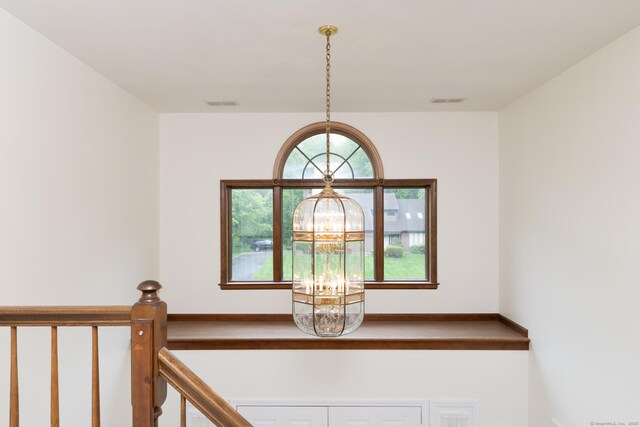 39 Amato Cir, Southington, CT 06489 - detailed view