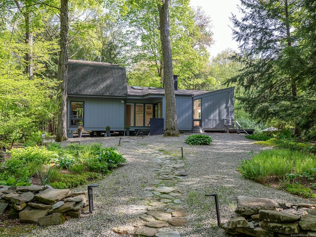 19 Spargo Rd, Roxbury, CT 06783 - back of property with a shingled roof