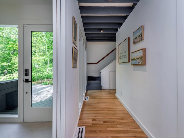 19 Spargo Rd, Roxbury, CT 06783 - hallway with light wood-style floors and baseboards