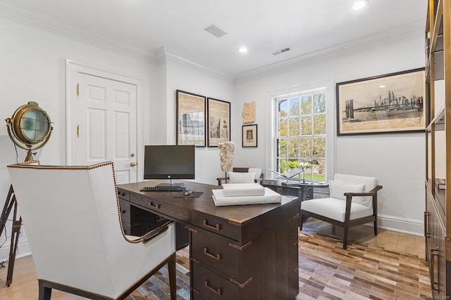 office area with visible vents, recessed lighting, baseboards, and ornamental molding