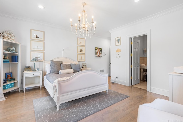 bedroom with a chandelier, recessed lighting, baseboards, light wood-type flooring, and ornamental molding
