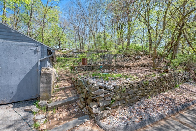10 Gilmour St, Norwich, CT 06360 - view of yard