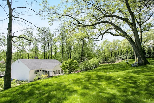95 Brighton View Rd, Fairfield, CT 06824 - view of green lawn